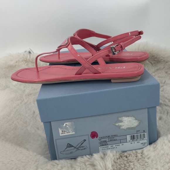Prada Petalo Patent Leather Thong Sandals - Picture 4 of 6